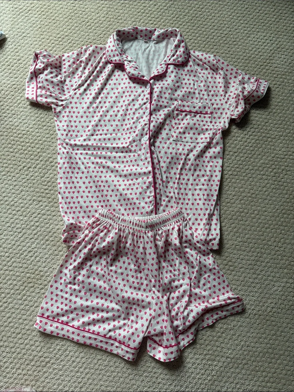 Roller Rabbit look alike. Pink Heart-Print Short Pajama Set